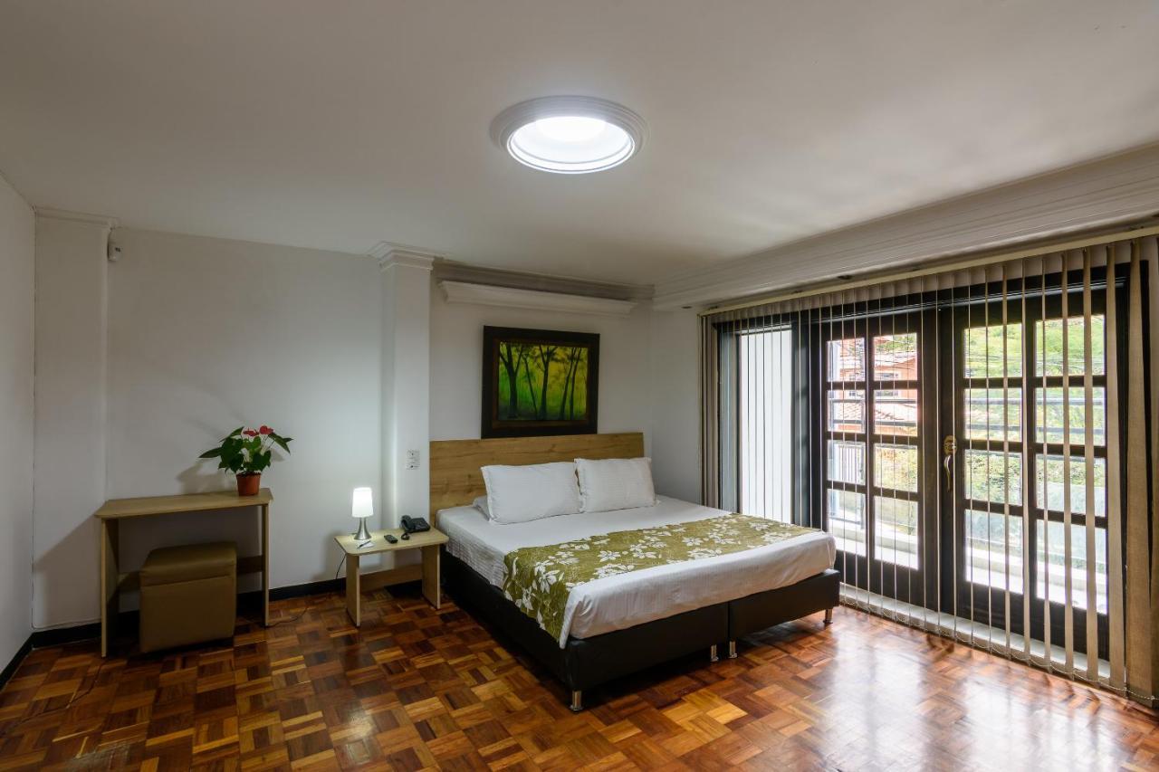 Like Home Hotel Boutique מדיין מראה חיצוני תמונה